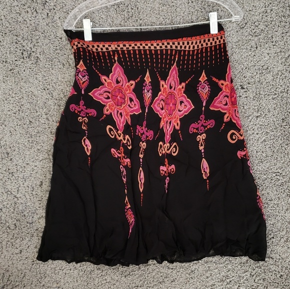 Angie black skirt - Picture 2 of 5